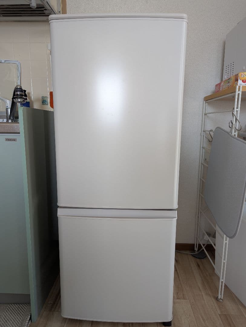 【DSS】三菱電機 冷蔵庫 MR-P15G-W 146L（送料込み）