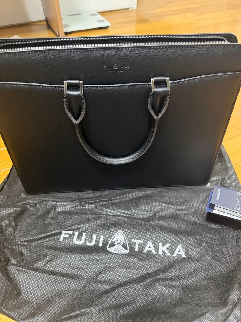 フジタカ　牛革バッグ A4