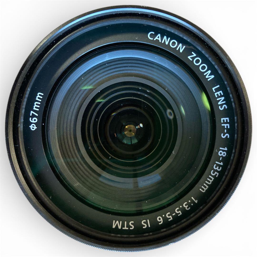Canon EOS 70D 18-135mm レンズ付 Wi-Fi搭載 一眼レフ