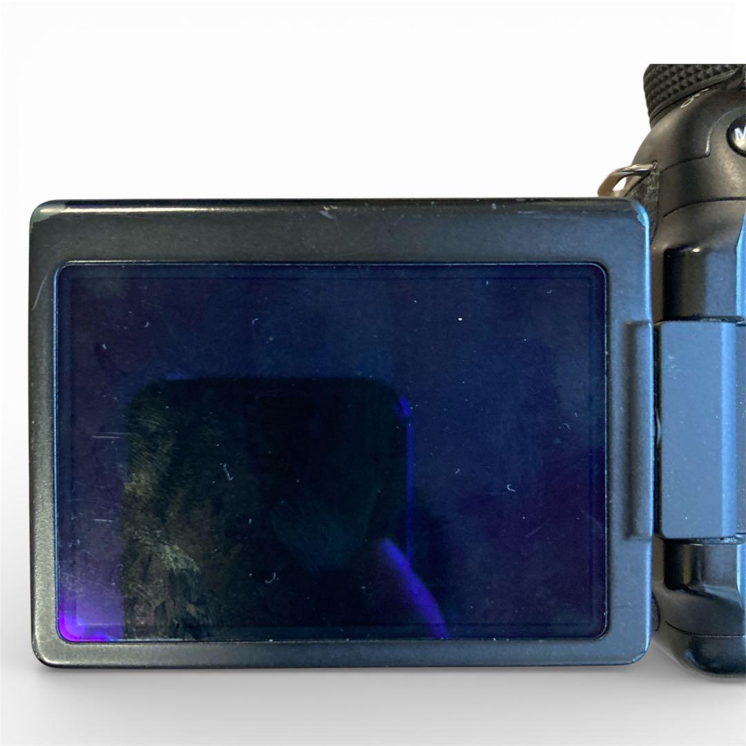 Canon EOS 70D 18-135mm レンズ付 Wi-Fi搭載 一眼レフ