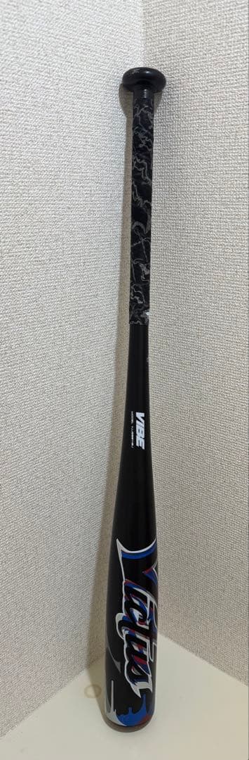 ヴィクタス(Victus )少年軟式用バット ヴァイブ 79cm