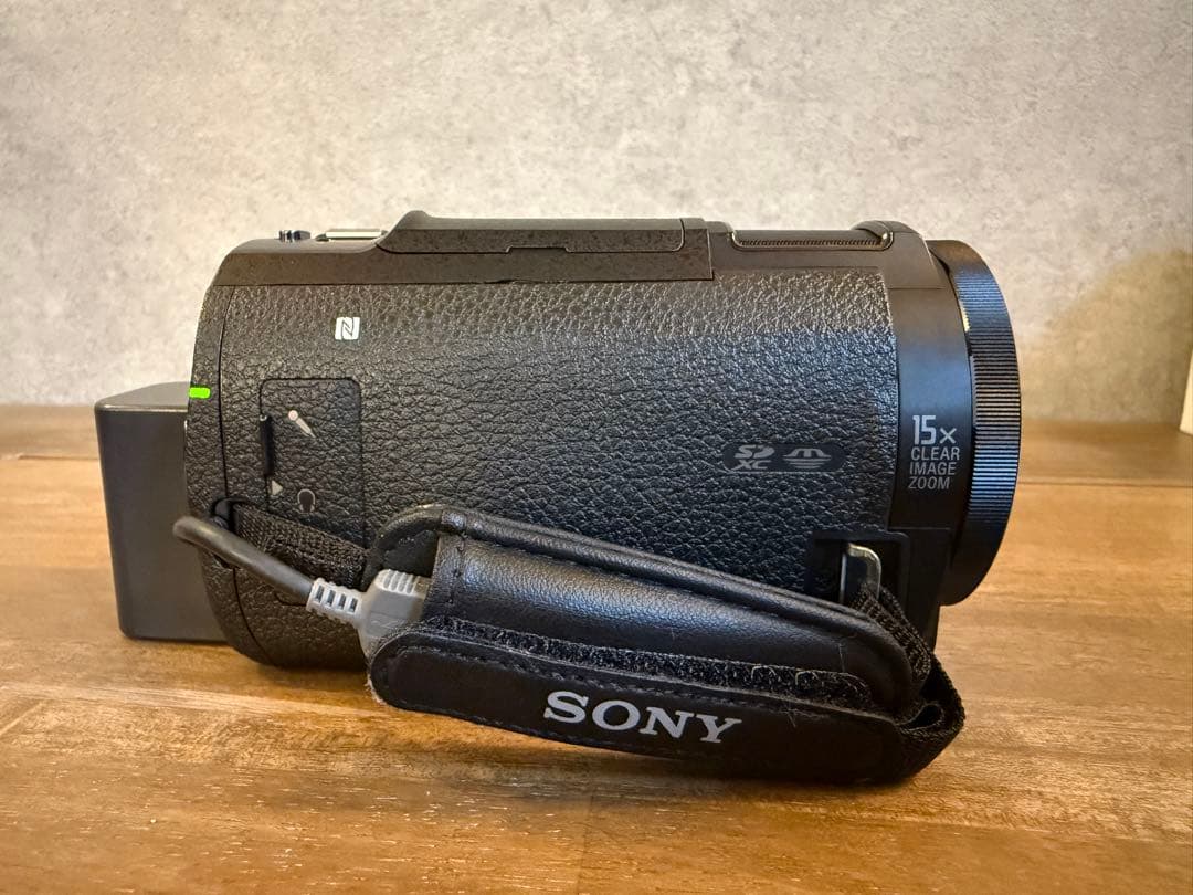 大*一様 SONY FDR-AX30 ソニー4K ハンディカム　バッテリー2個付