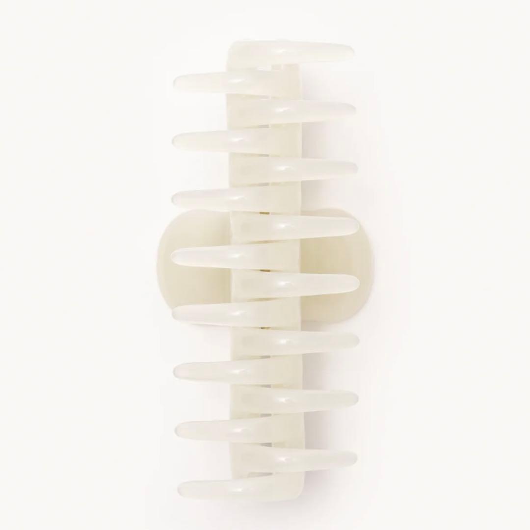 【新品】UNDO HAIRWARE ヘアクリップ　NO.4