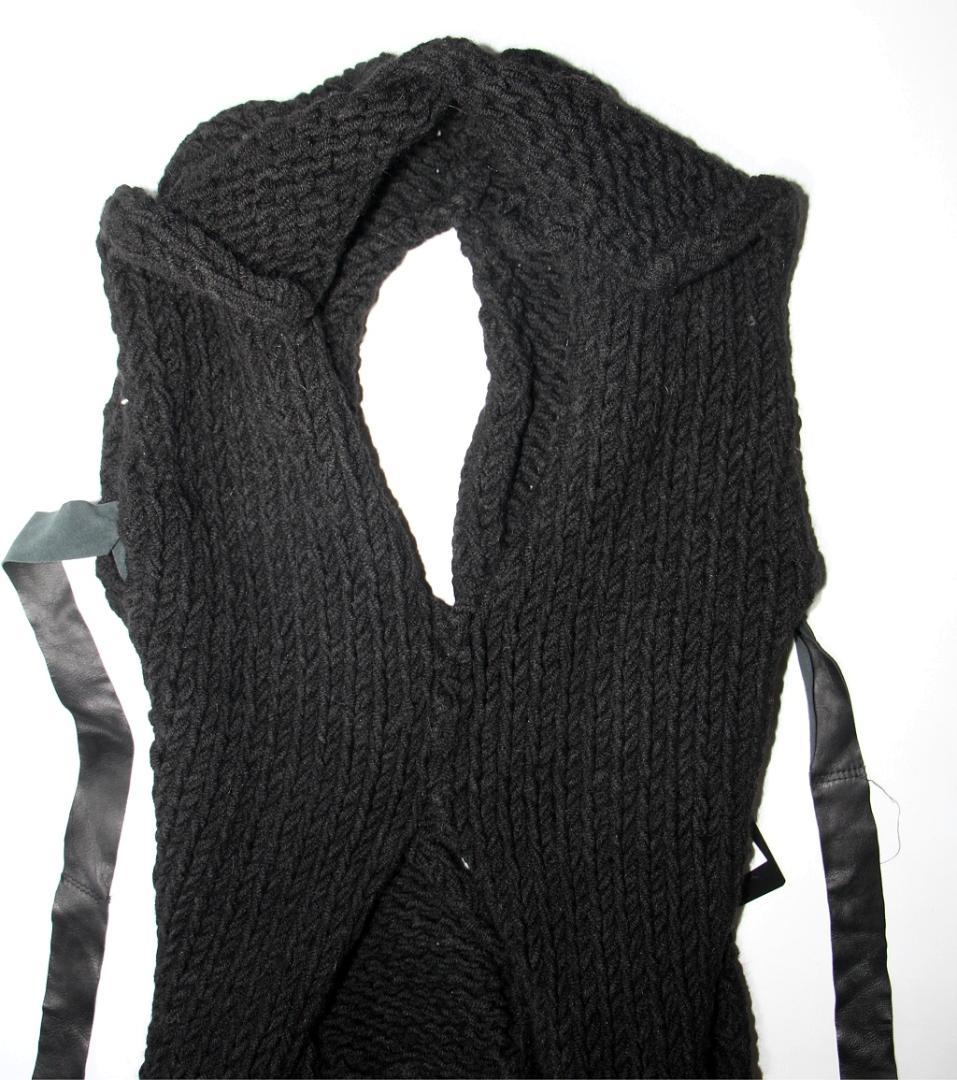 k*p様 masnada マスナダ ニット ベスト 黒 ブラック 毛混 イタリア