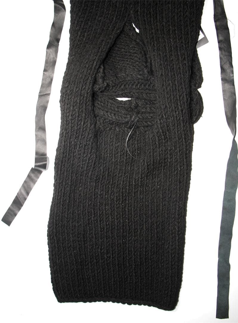 k*p様 masnada マスナダ ニット ベスト 黒 ブラック 毛混 イタリア