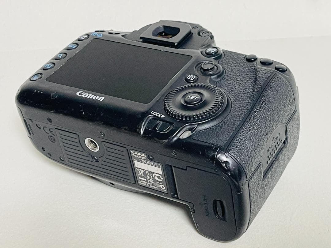 Canon EOS 5D Mark III ボディ キヤノン 一眼レフ カメラ