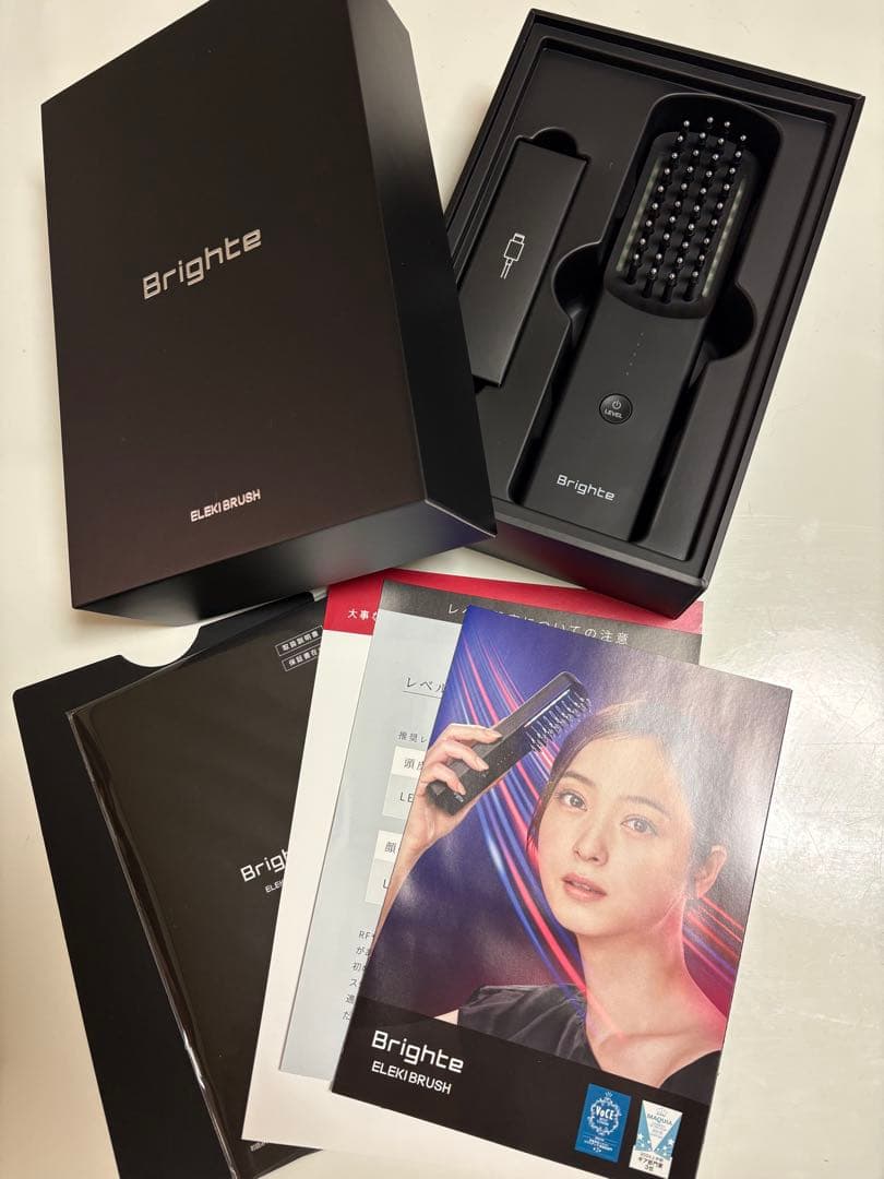 Brighte ELED BRUSH 美顔器