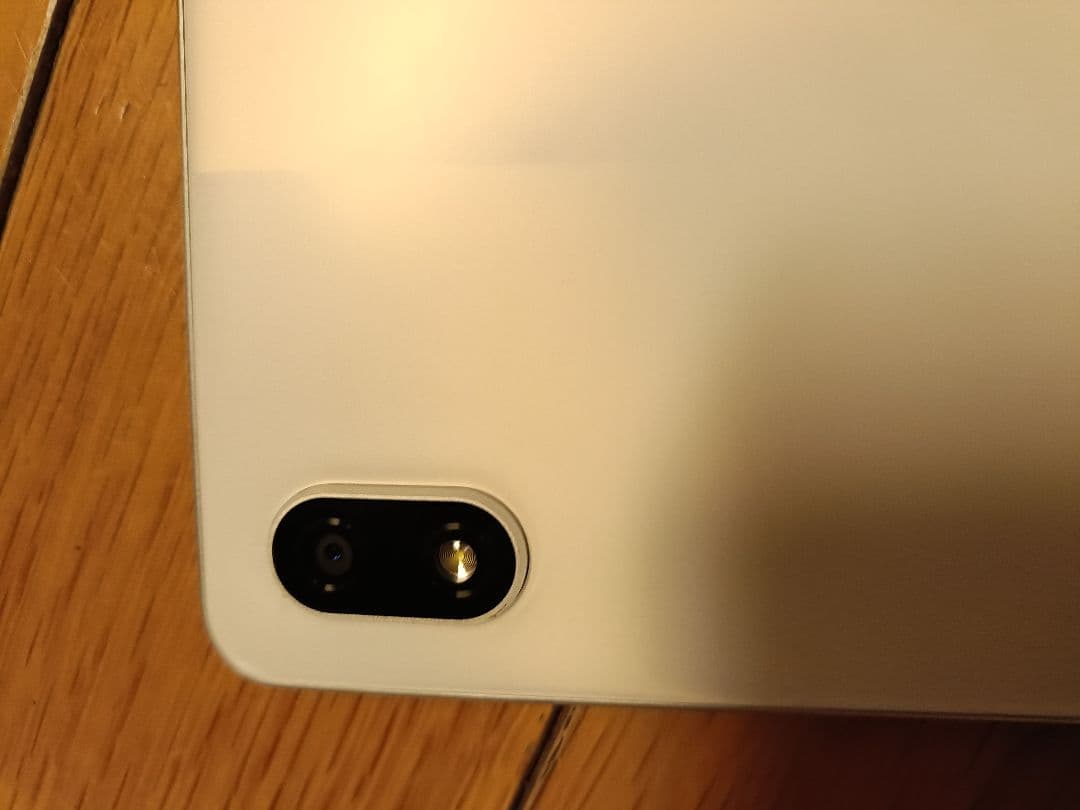 SIMフリー au LET01 Lenovo Tab P11 5G ホワイト