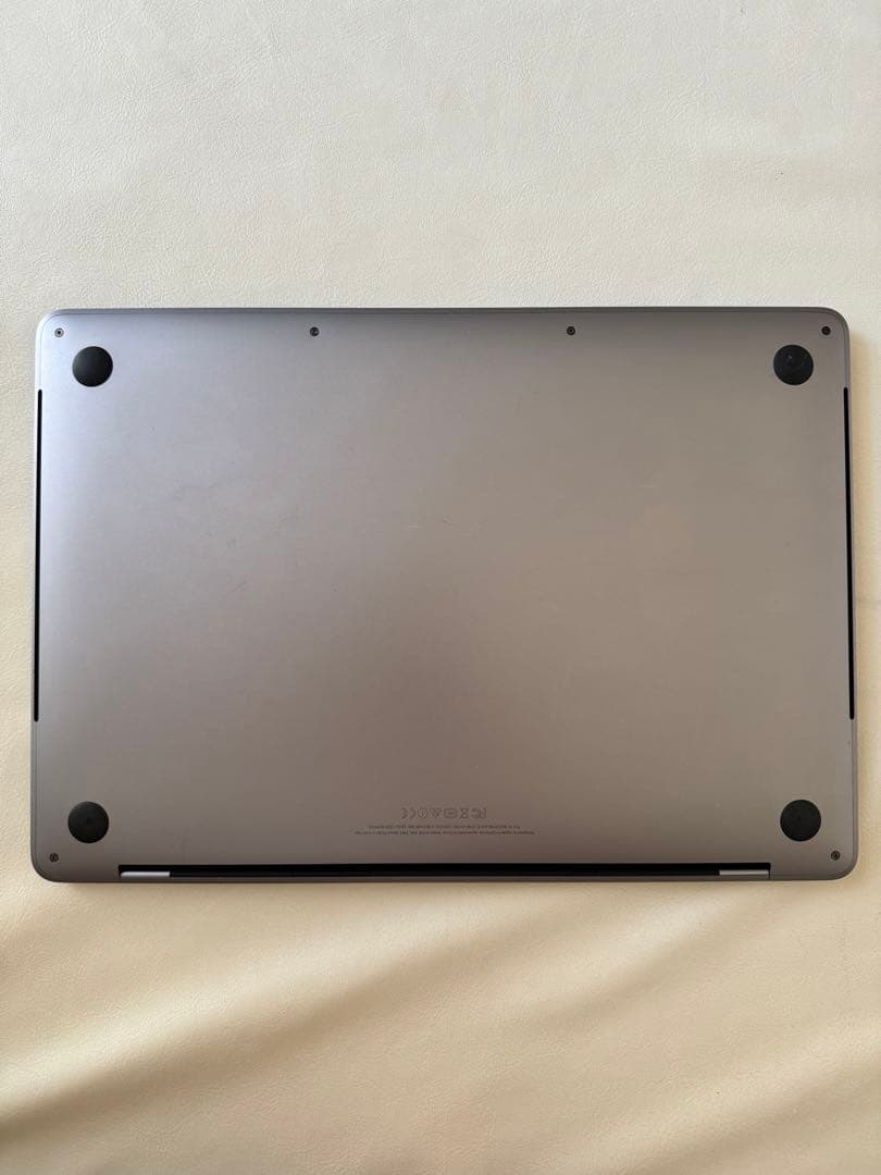 Apple MacBook Pro 13インチ 2017 (Core i5)