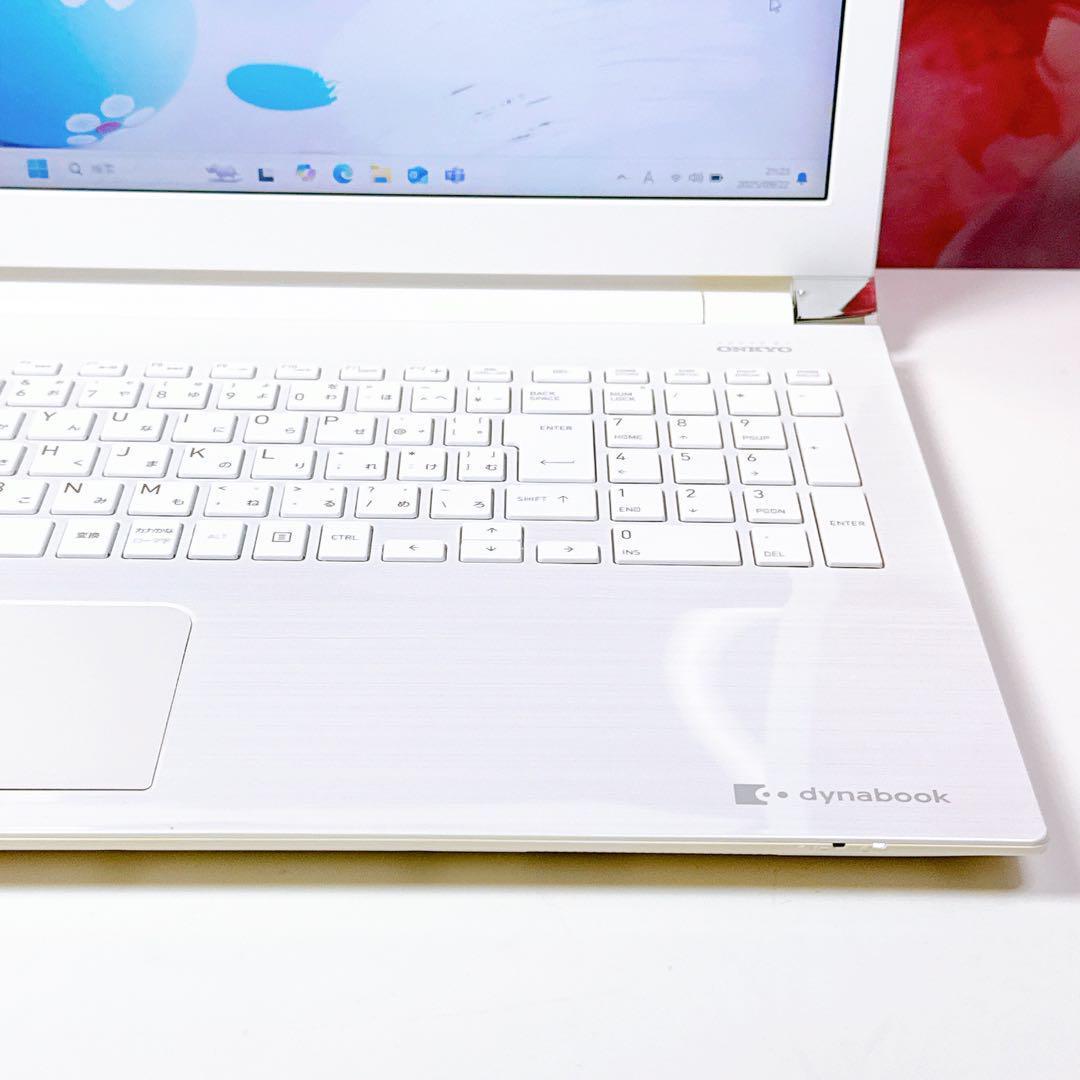 新品高速SSD✨ノートパソコン windows11 カメラ オフィス 薄型 綺麗