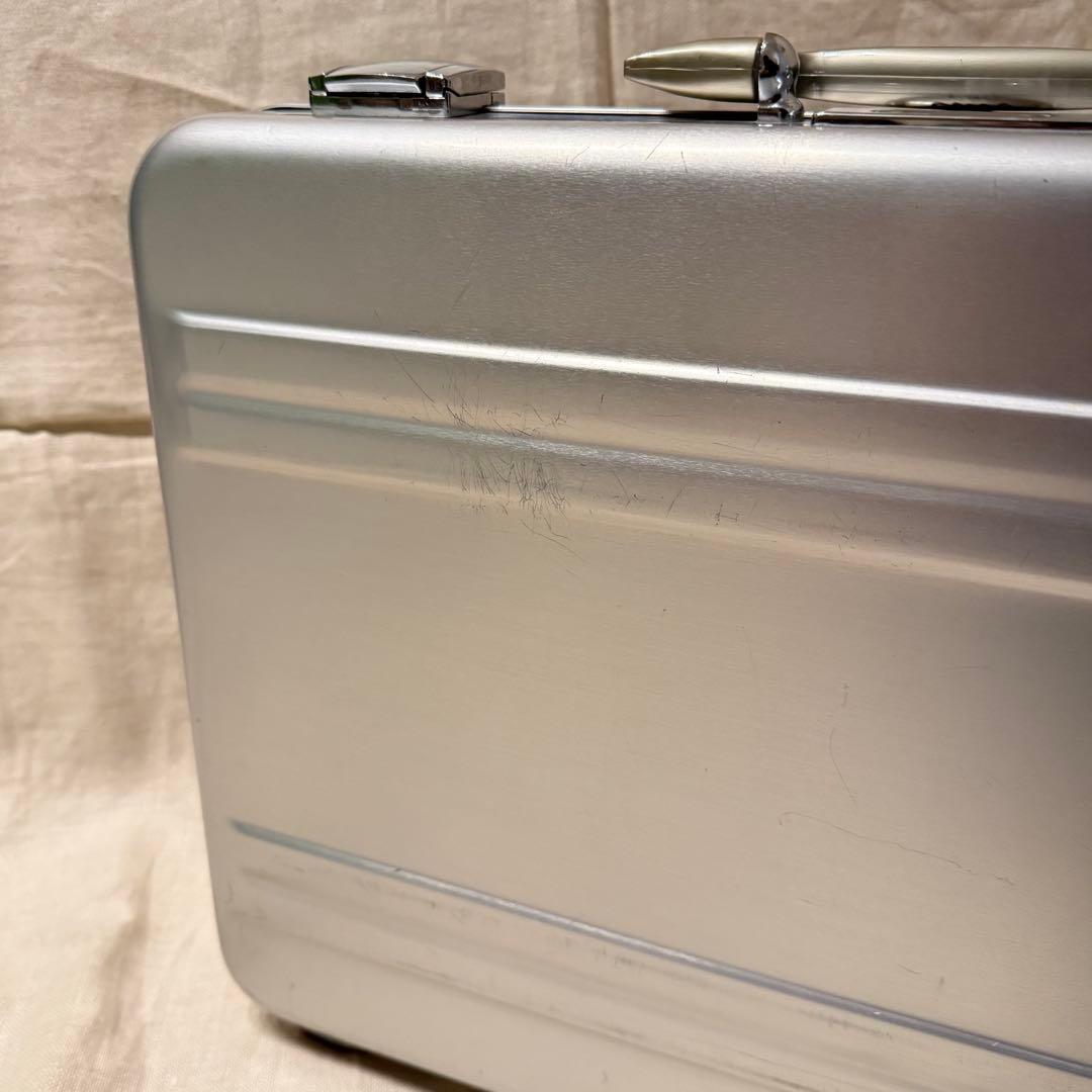 ゼロハリバートン エリート アタッシュケース ビジネスバッグ Elite