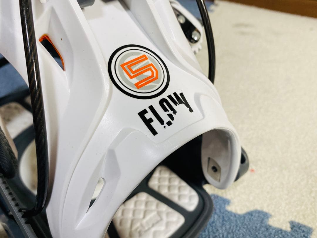 FLOW フロー FIVE HYBRID スノーボード ビンディング
