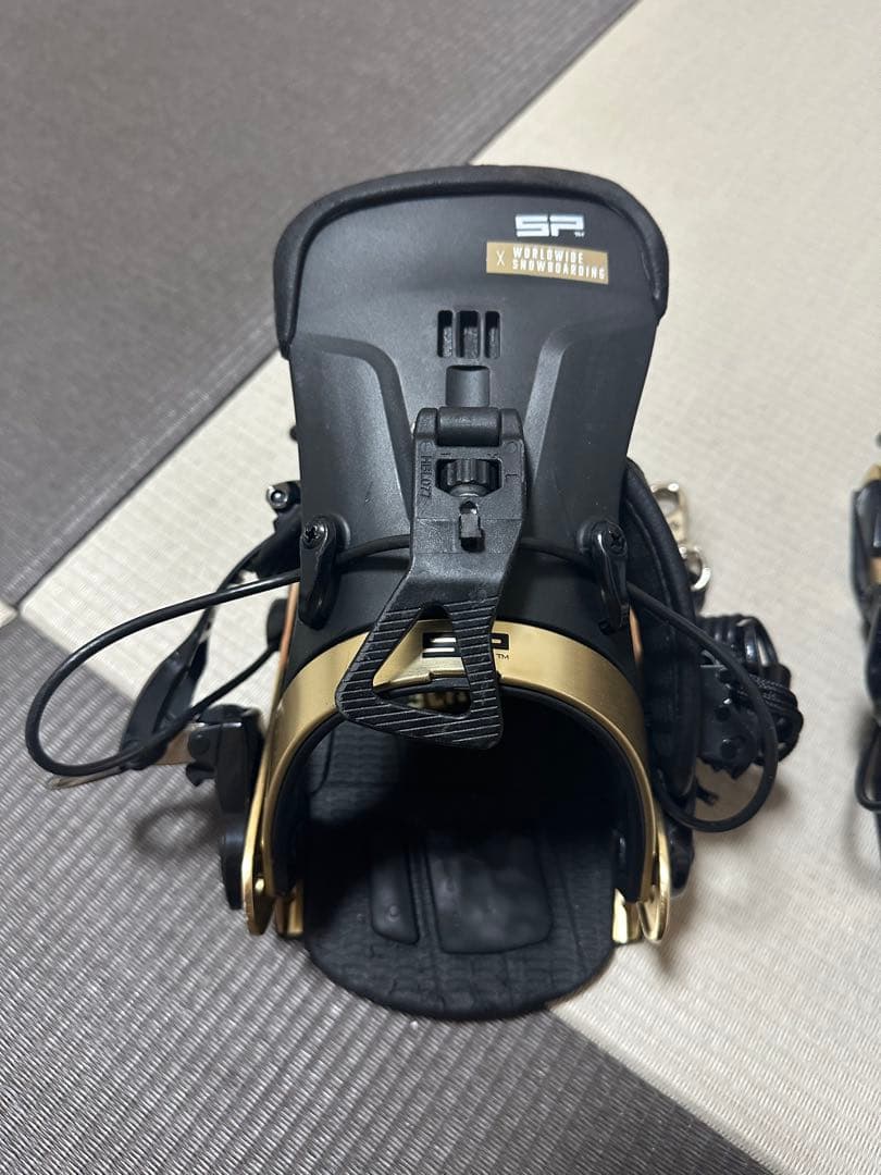 SLAB.ONEスノーボード ビンディング