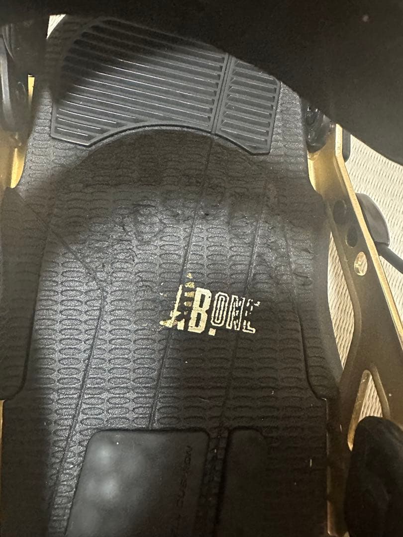 SLAB.ONEスノーボード ビンディング