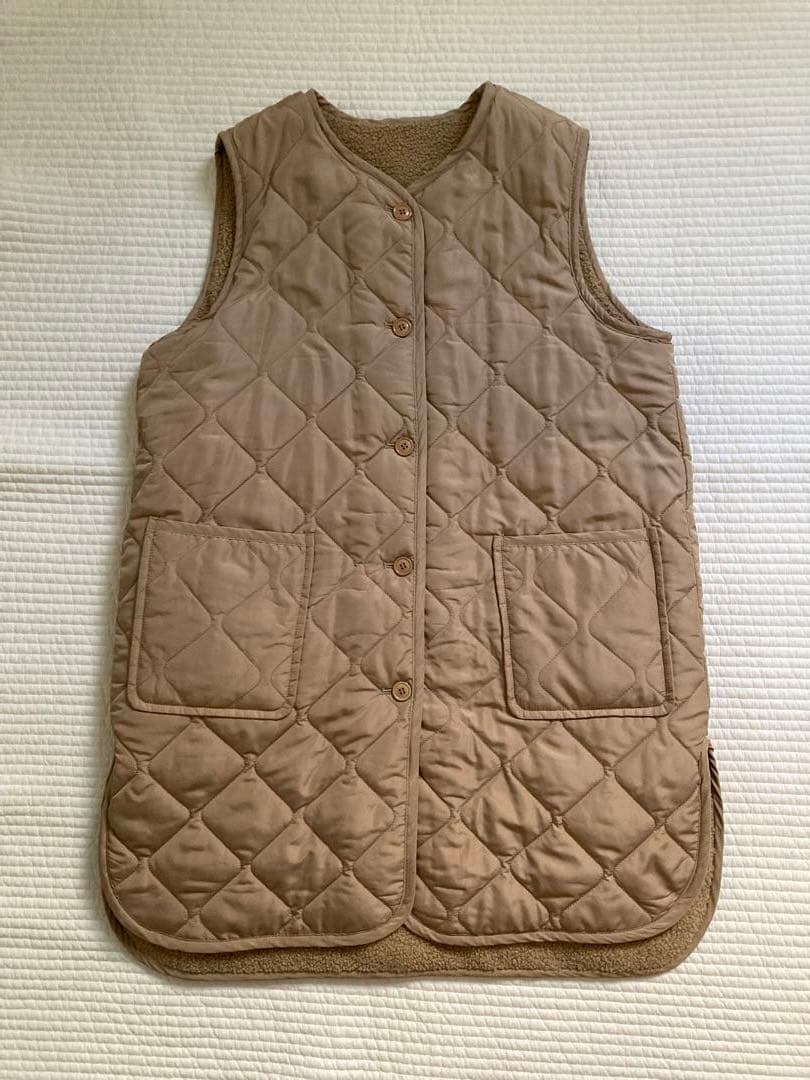 週末お値下げ☆未使用☆MIDIUMIキルティング リバーシブルベスト　ベージュ