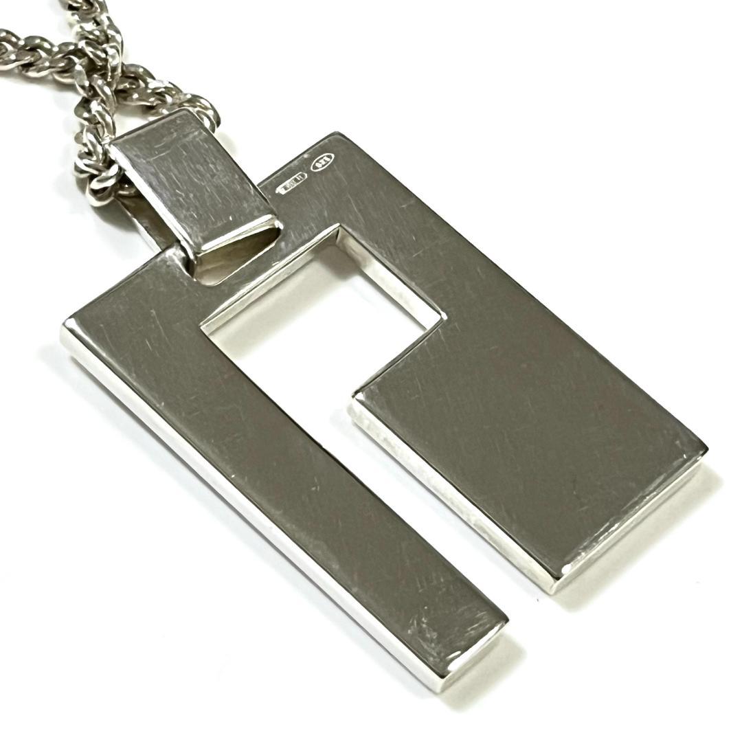 GUCCI 　グッチ　ネックレス　Gロゴ　スクエア