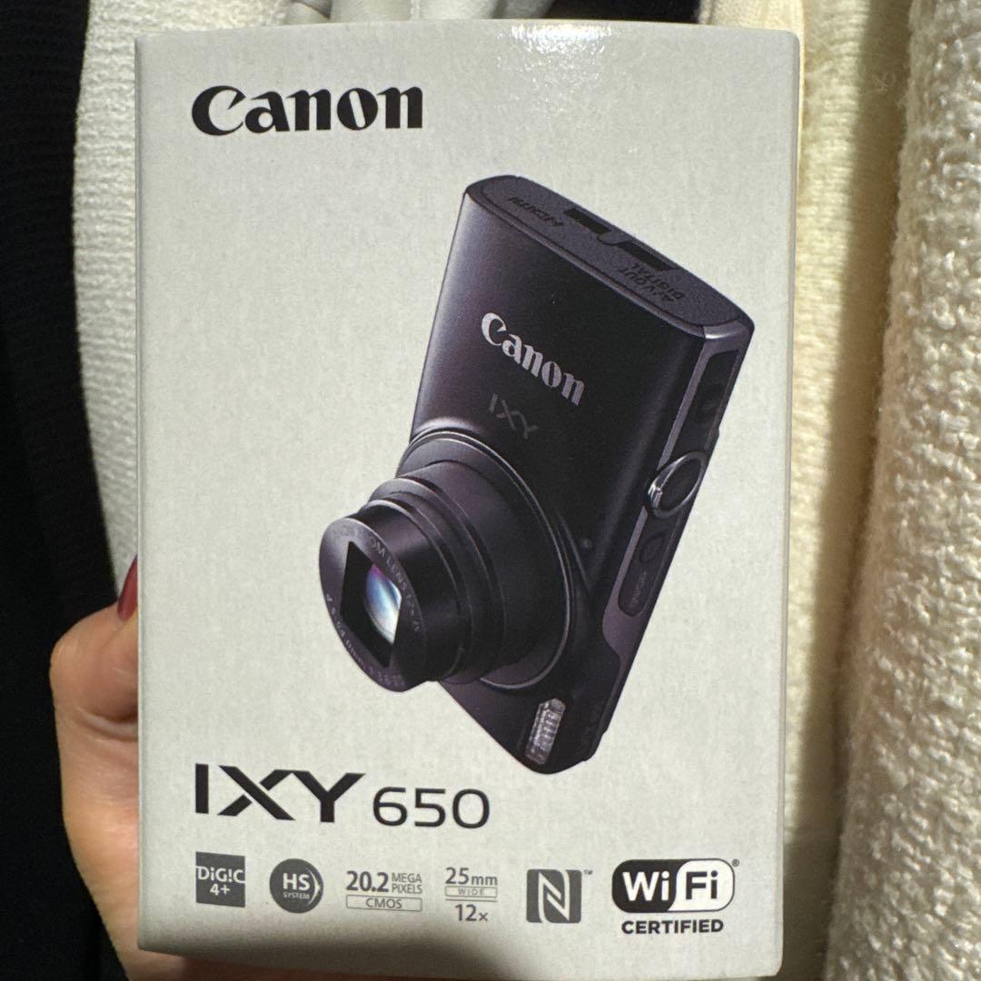 Canon IXY 650 デジタルカメラ 本体と付属品