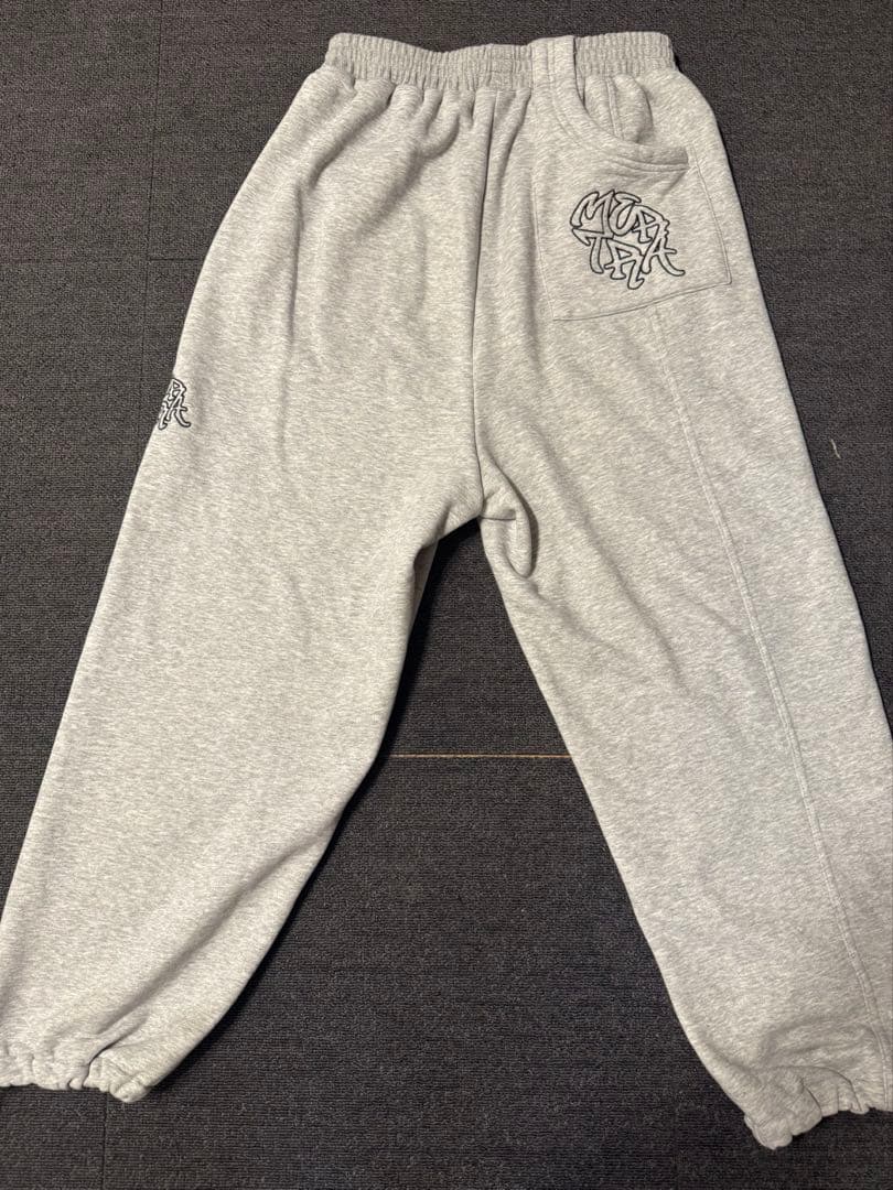 Mertra Tracksuit – Black セットアップ　かつきくん着用