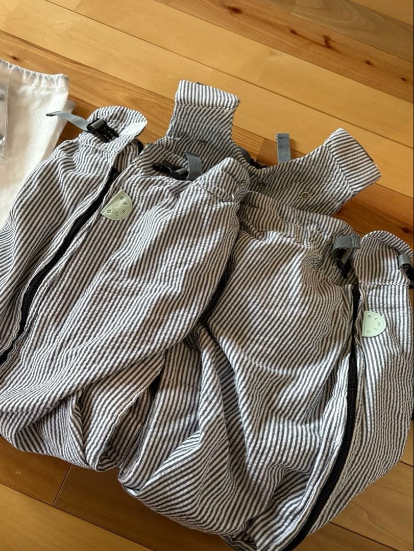 ウィーゴツインベビーキャリア　双子用抱っこ紐