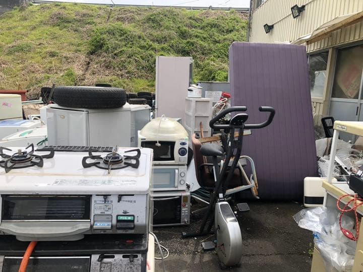 冷蔵庫  洗濯機  電子レンジ  ガスコンロ