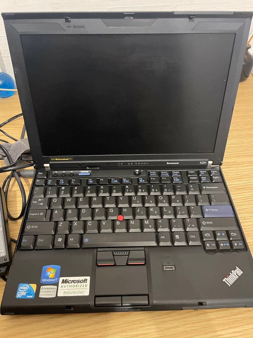 thinkpad x201 (初期化済み、充電器つき)