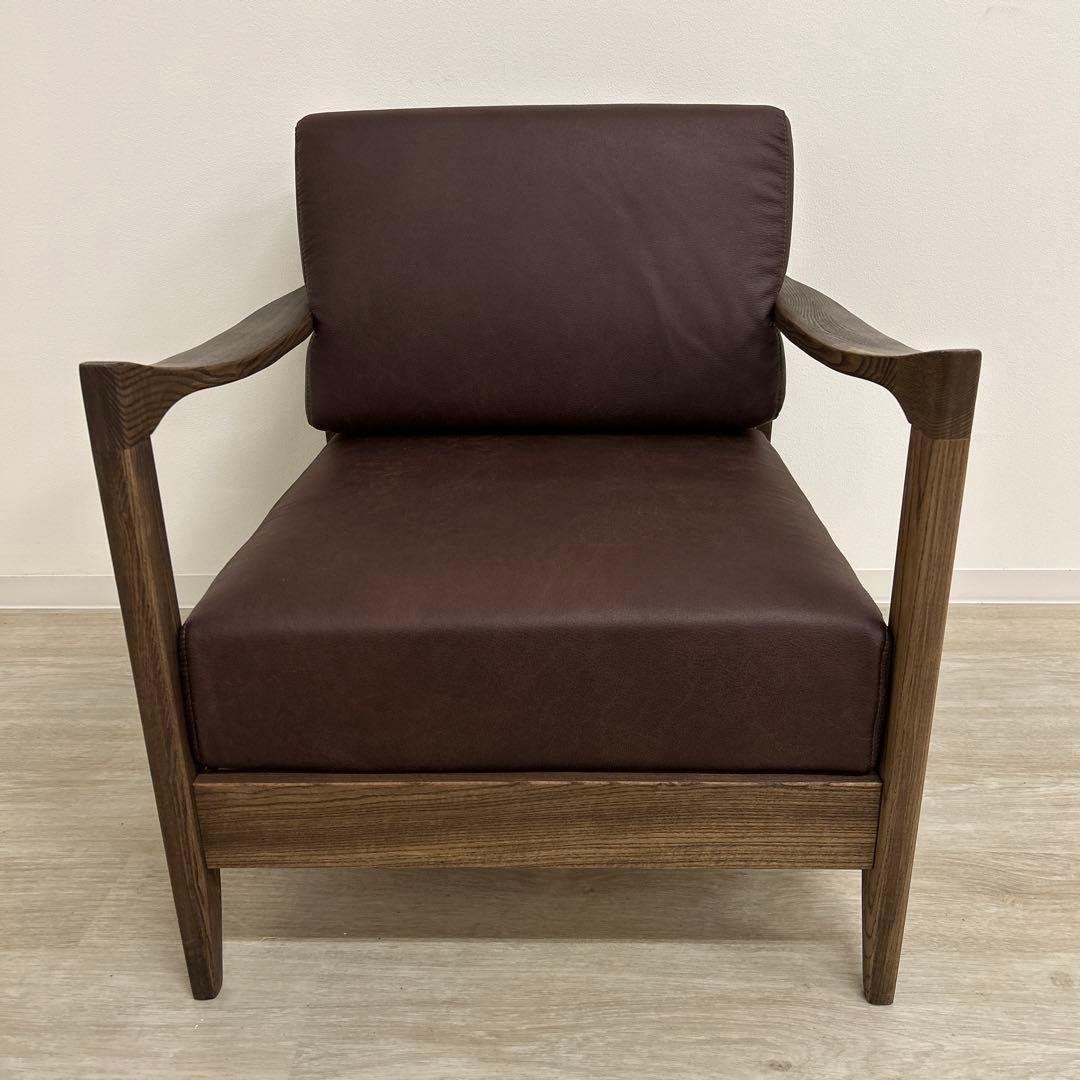 展示品☆1人掛ソファ 1Pソファ ラウンジチェア 北欧風 木部フレーム おしゃれ