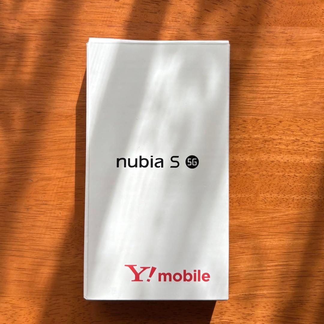 nubia S 5G ホワイト