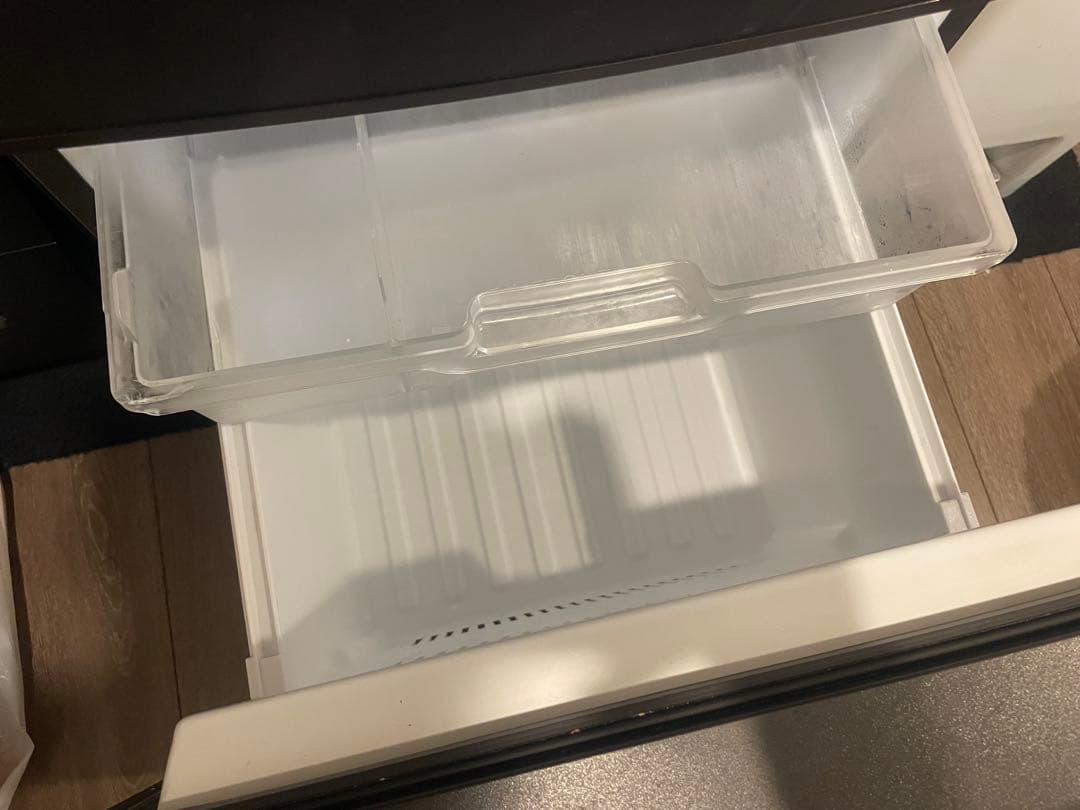 [12/21発送] Panasonic 冷蔵庫　NR-B14CW 138L