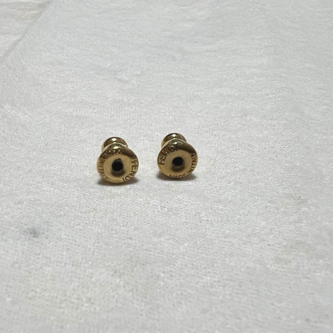 FENDI ピアス
