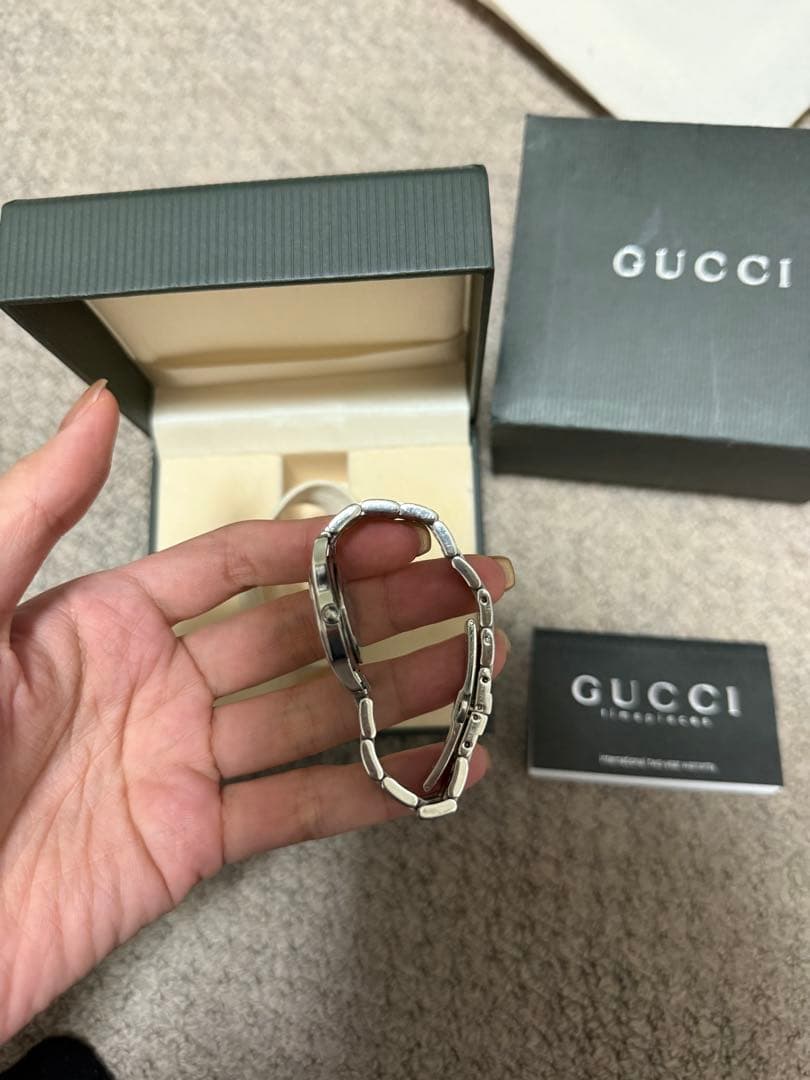 GUCCI グッチ QZ 5500L　レディース腕時計 中古美品です