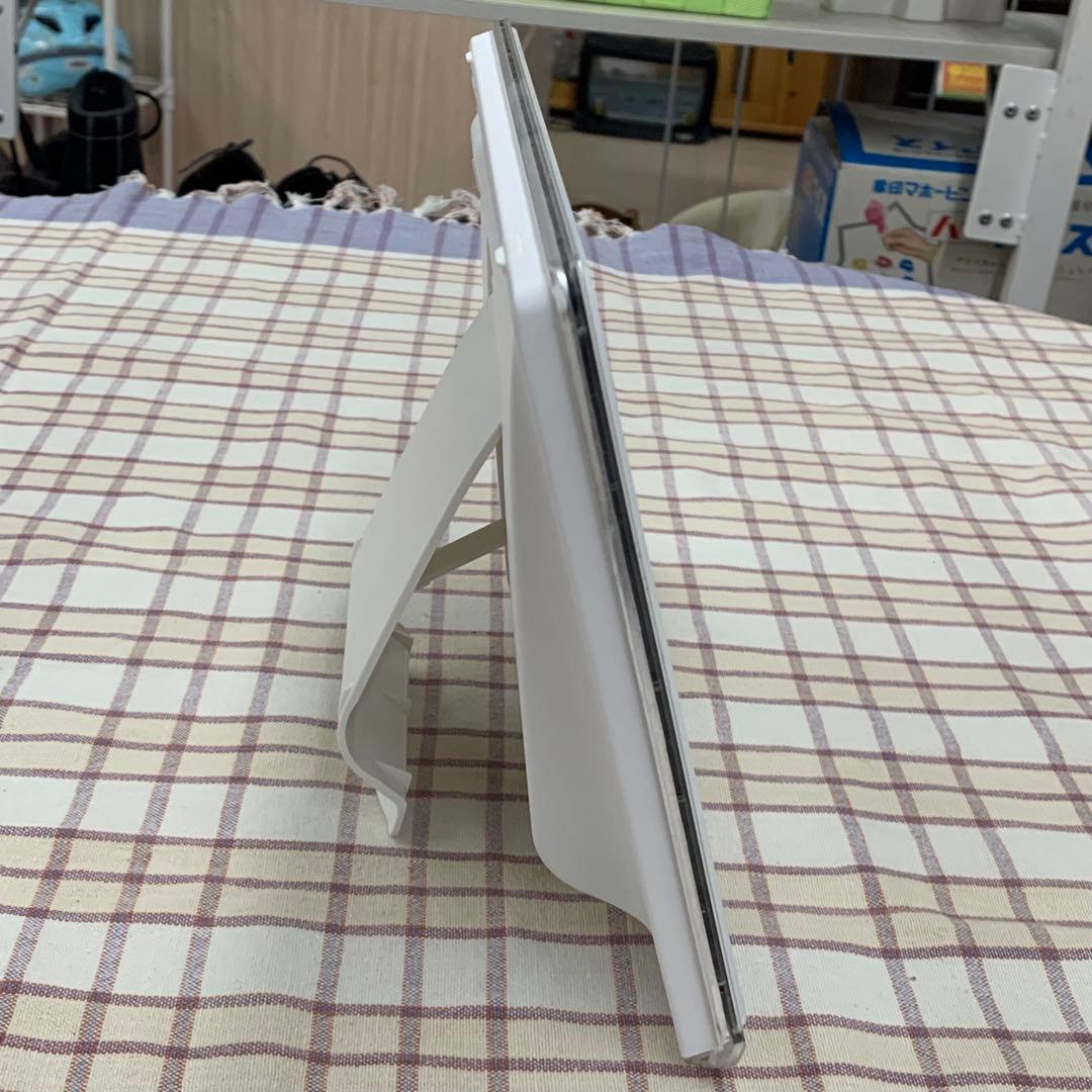 ★ Panasonic プライベート ビエラ ポータブルテレビ UN10CE8D