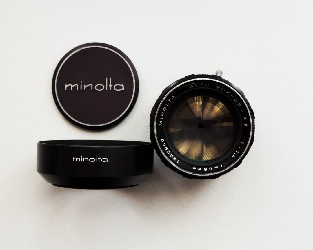 MINOLTA AUTO ROKKOR-PF 58mm F1.4 (前期型)