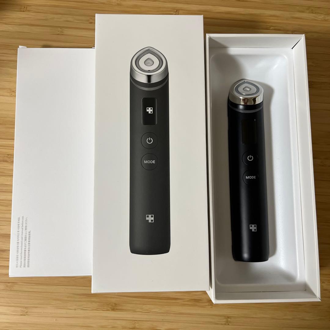 ブースタープロ　美顔器　メディキューブ