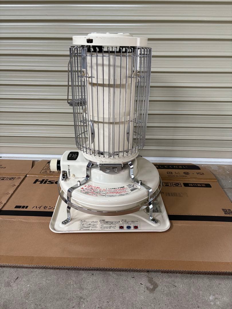 中古品石油ストーブ　ブルーフレームヒーター【Aladdin】BF3911ホワイト