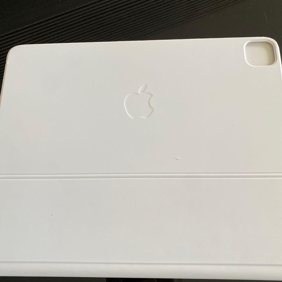 iPad用ホワイトキーボードケース