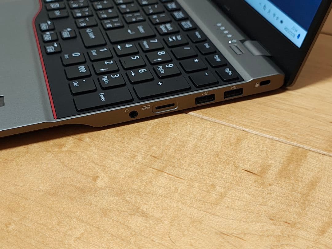 ☆高性能☆ 富士通 LIFEBOOK U7511 Core i5 Office