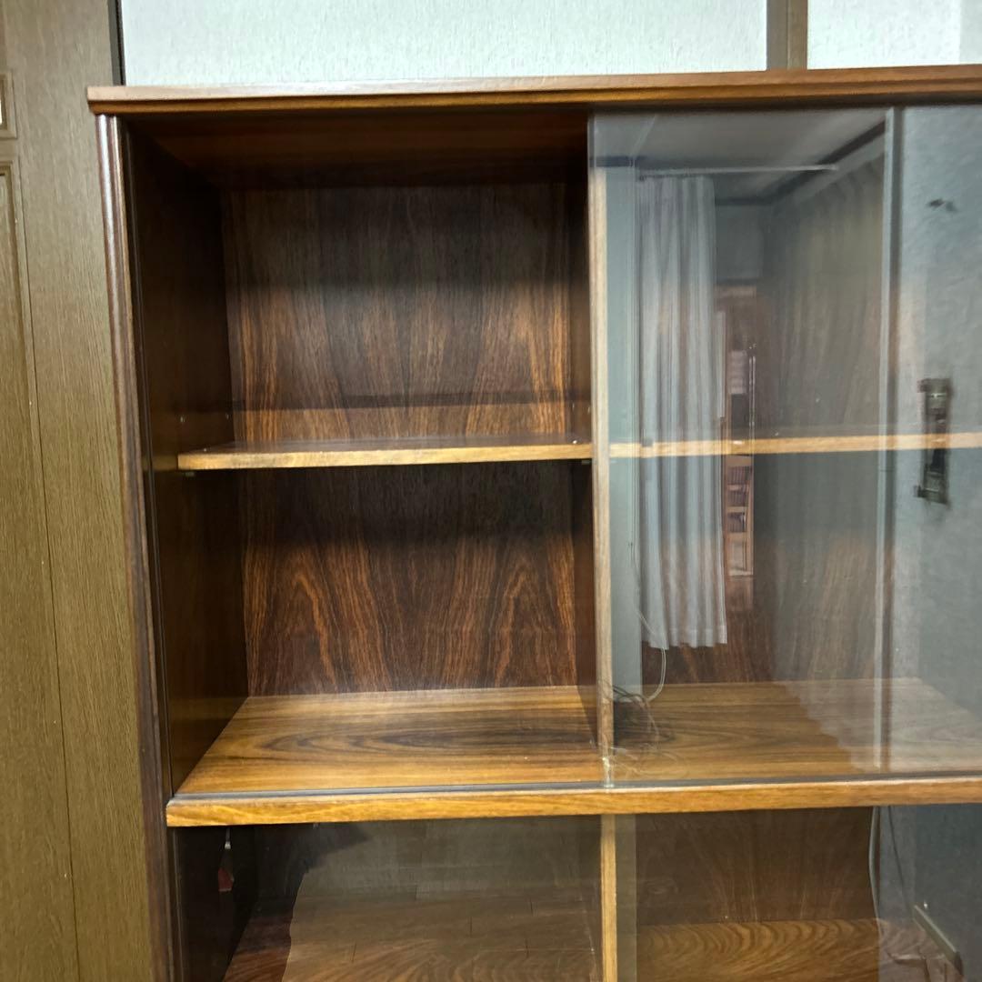 昭和レトロ 木製ガラス扉付きディスプレイキャビネット　８月１７日まで