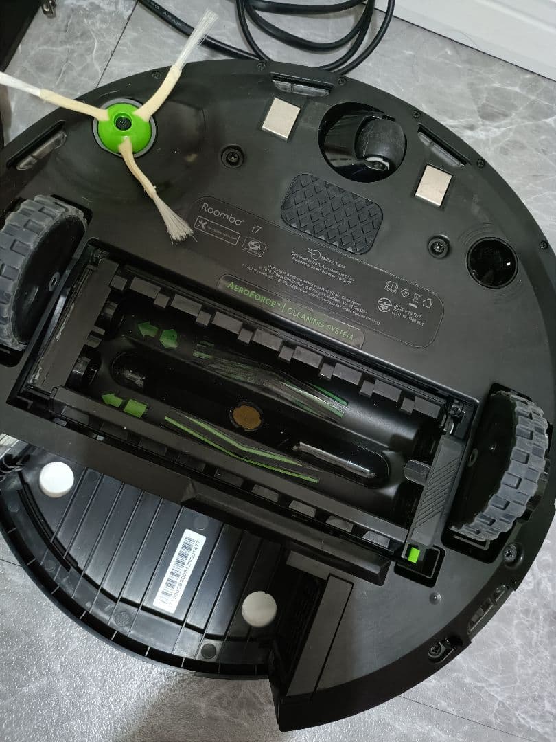 U*2様 iRobot Roomba i7 ルンバ ロボット掃除機本体　　充電器