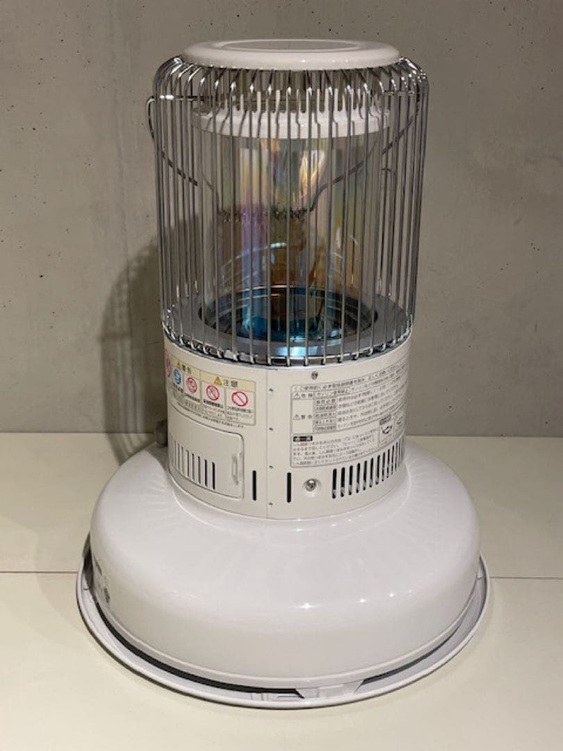 超美品■TOYOTOMIトヨトミ レインボー 石油ストーブ RB-25M(W)