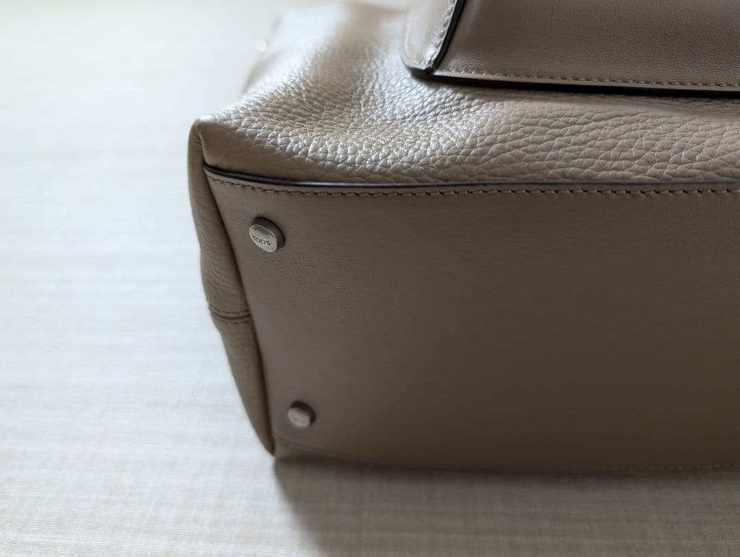 やまさん　Tod's Tライオン トープ レザー トートバッグ