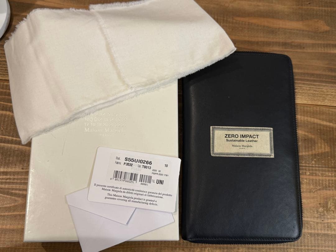 Maison Margiela 11　ラウンドジップウォレット