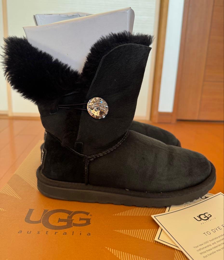 値下げ　UGG W Bailey Bling 黒ムートンブーツ 24cm US7