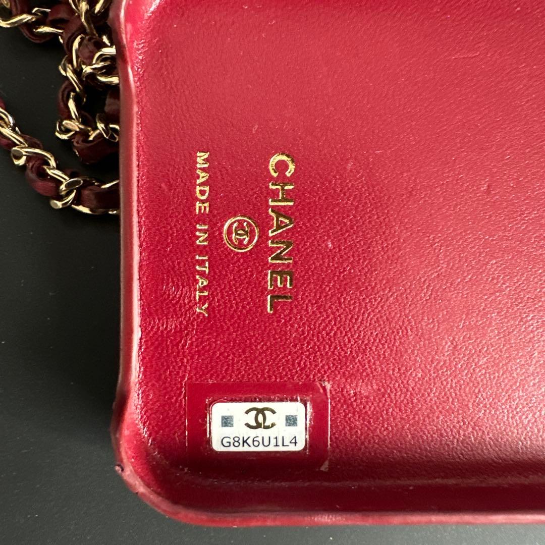 激レア　赤　CHANEL iphoneケース キャビアスキン 13pro