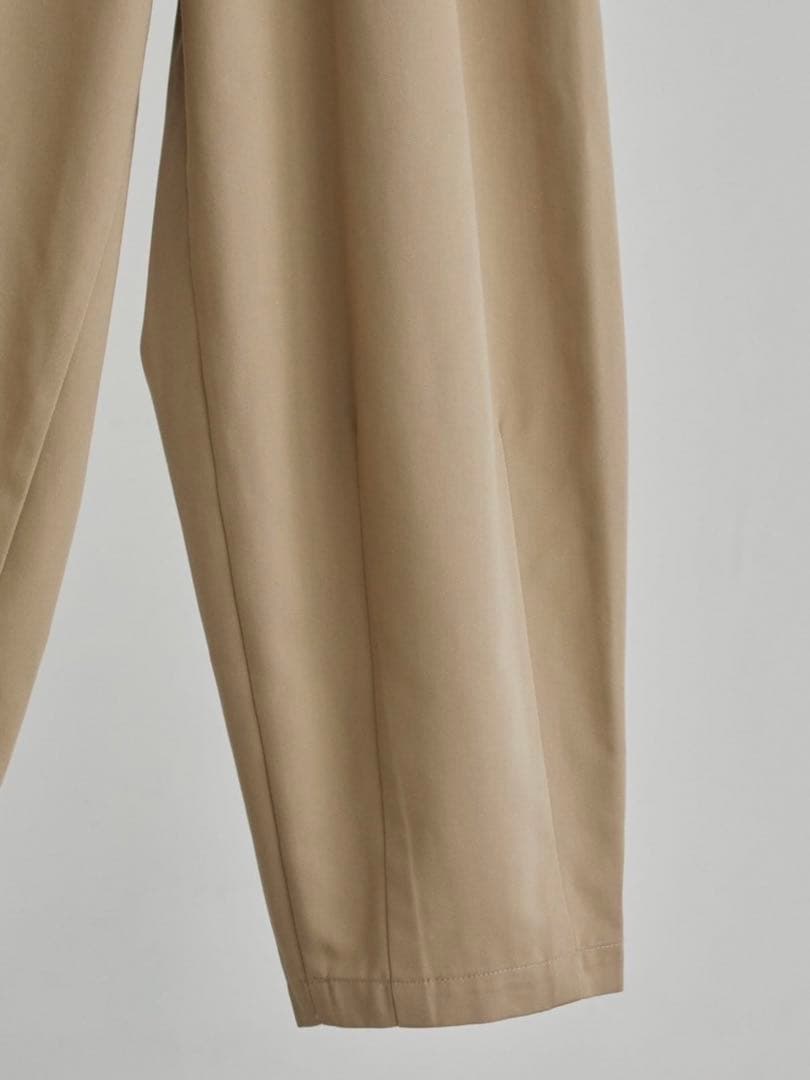 【新品】nala コクーンチノパンツベージュ S