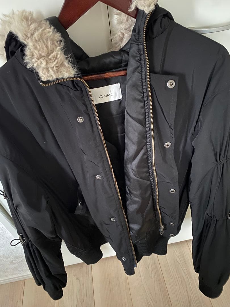 ファー付きダウンジャケット　soerte