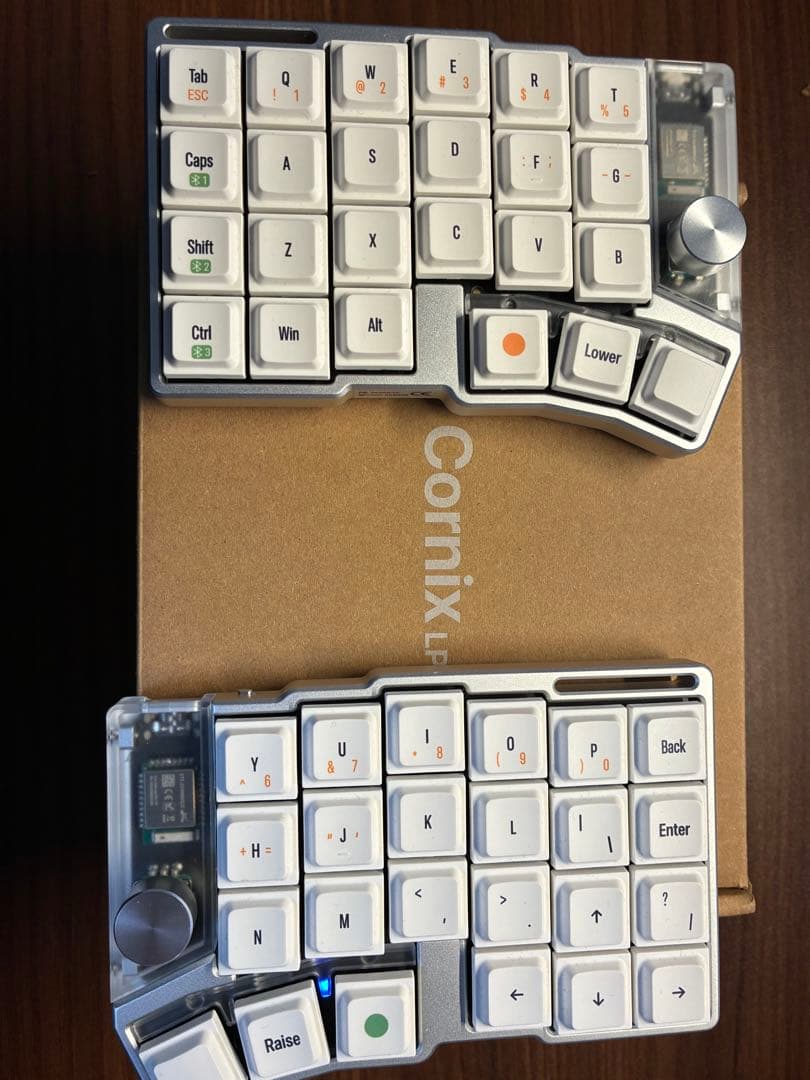 Cornix 分割キーボード シルバー