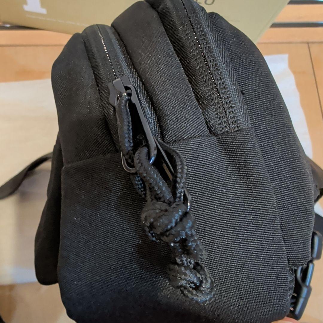 【極美品】POMULU ポムル 2WAYヒップシート ブラック 箱・説明書付