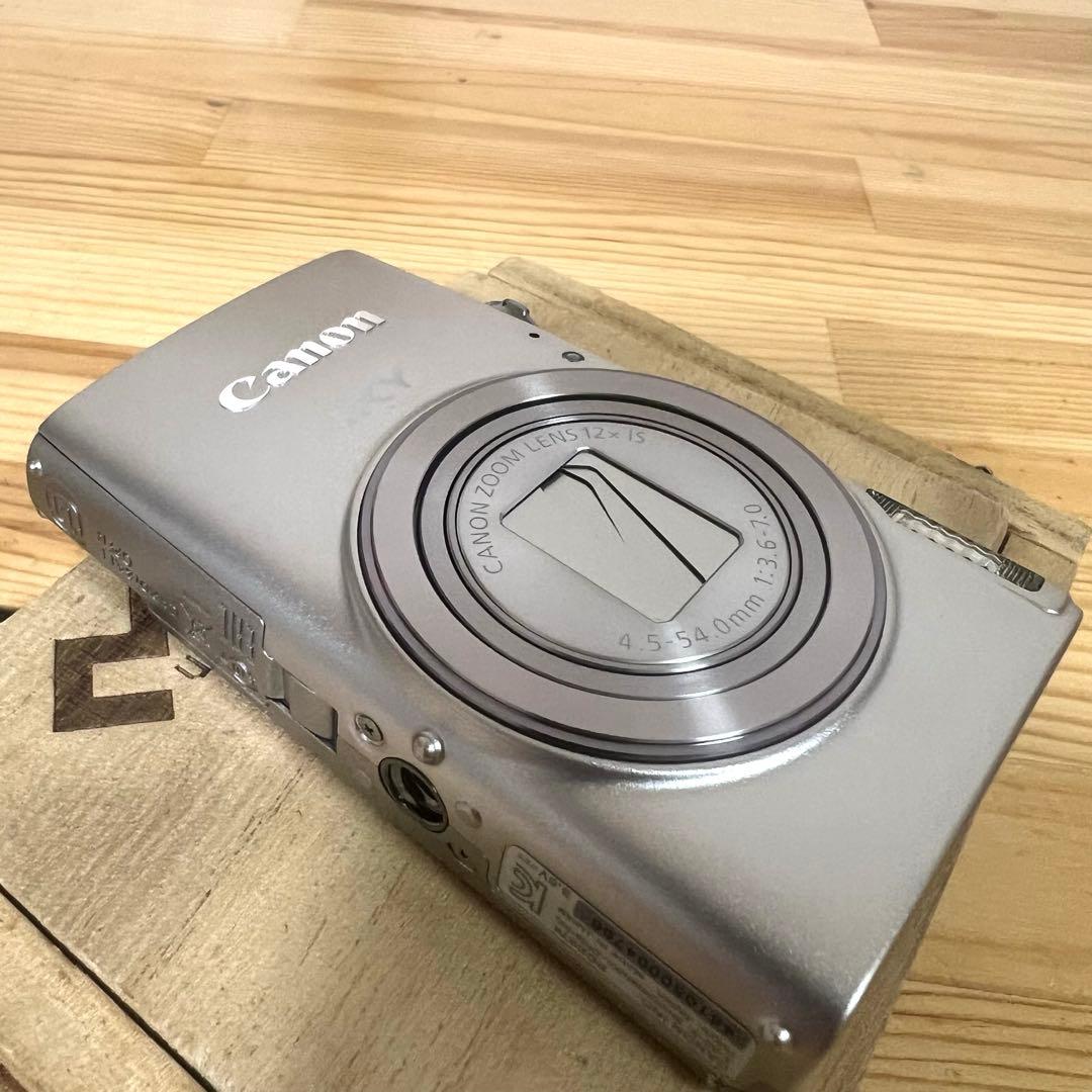 入手困難　Canon IXY 650 コンパクトデジタルカメラ　シルバー
