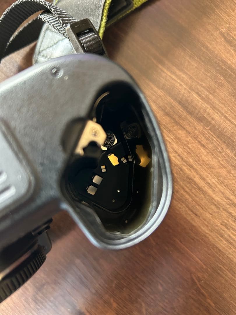 【限定値下】Nikon F100 フィルム一眼レフカメラ