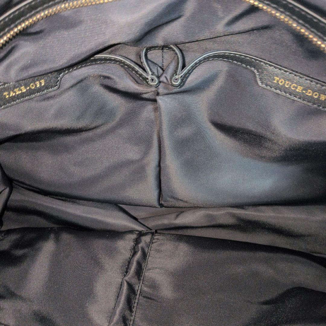 ANYA HINDMARCH アニヤ・ハインドマーチ インフライトバッグ